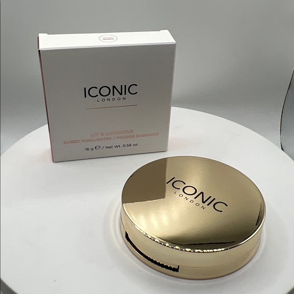ICONIC London Other - ICONIC London Luminous Highlighter in Universal